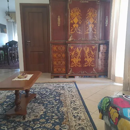 Roma Apartment *